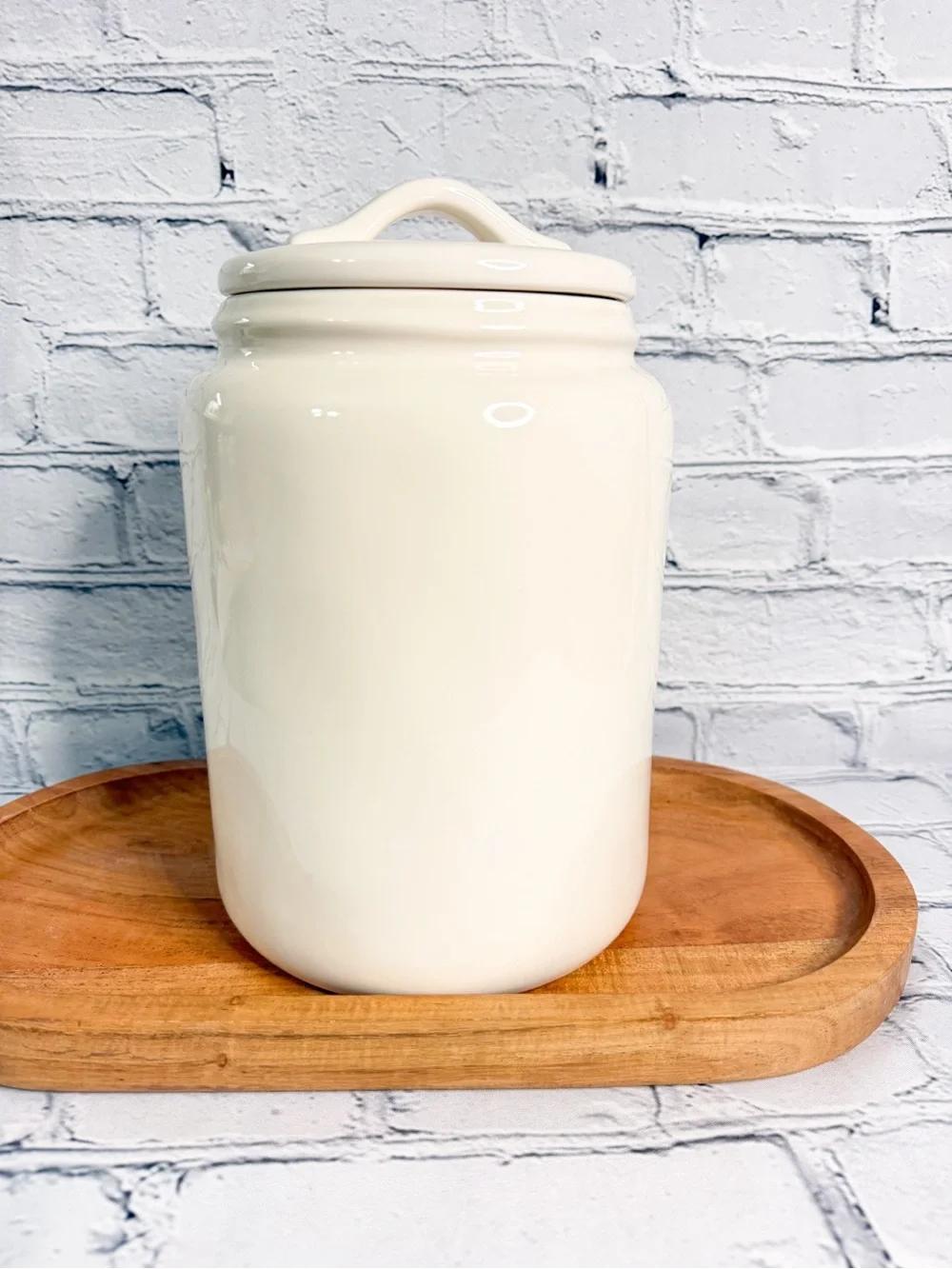 Rae Dunn HOP TO IT Canister
